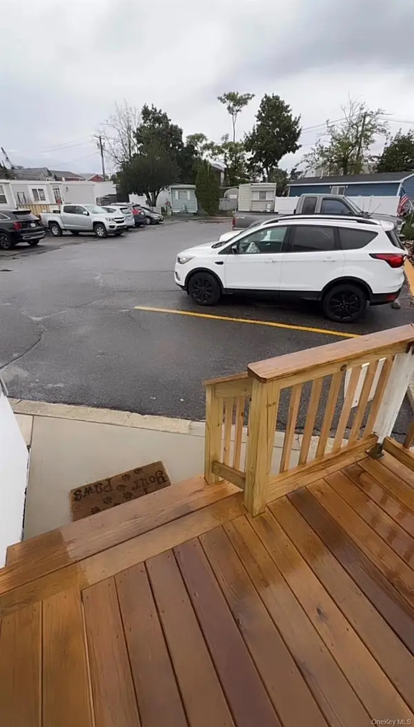 150 Main Street #1A, Islip, NY 11751