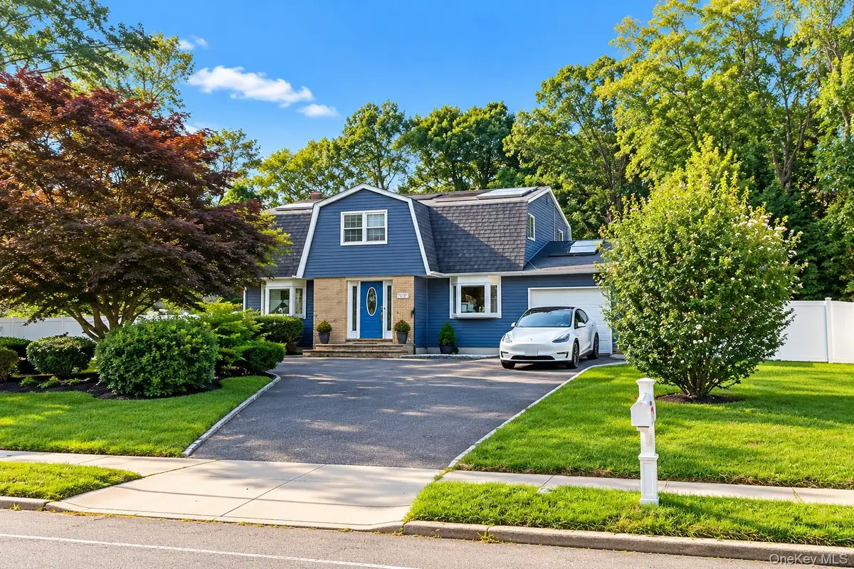 815 Expressway Drive N, Medford, NY 11763 - #1