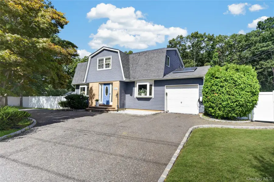 815 Expressway Drive N, Medford, NY 11763 - #2