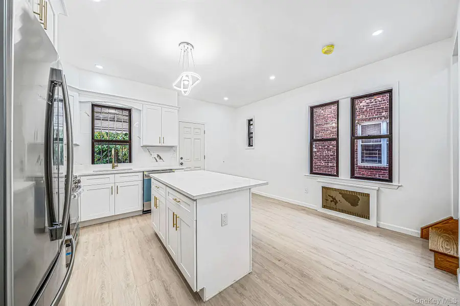53 E 59th Street, Brooklyn, NY 11203 - #3