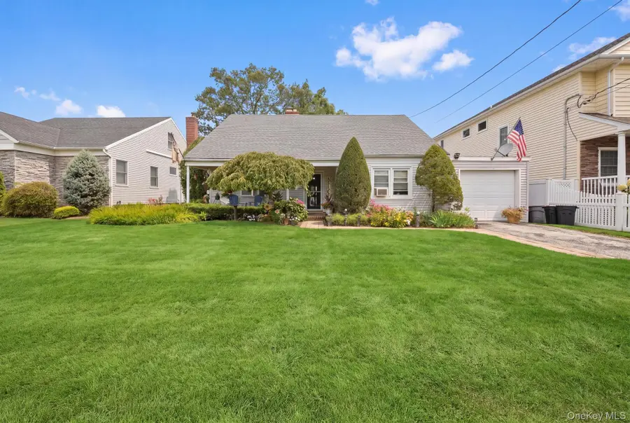 2906 Court Street, Oceanside, NY 11572 - #2
