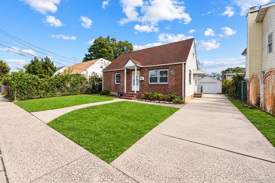 739 Nostrand Avenue, Uniondale, NY 11553 - #2