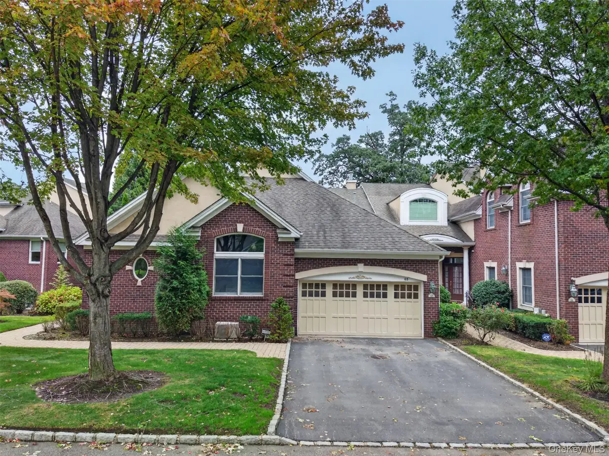 68 Kensington Circle, Manhasset, NY 11030 - #1