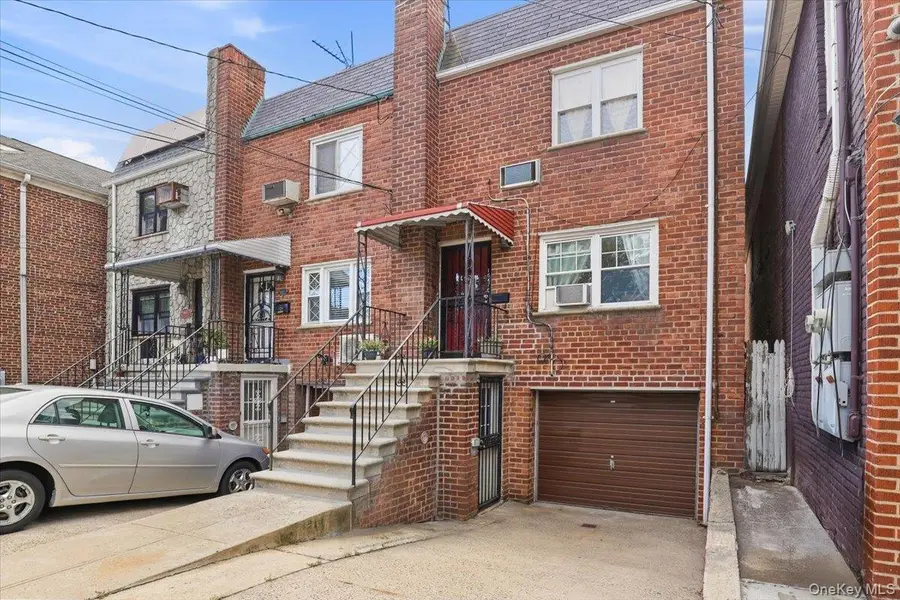 1647 Radcliff Avenue, Bronx, NY 10462 - #2