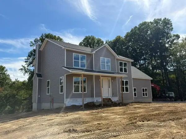 76 Winters Lane, Middletown, NY 10940