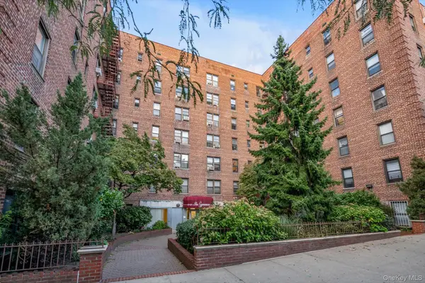 63-09 108 Street #3S, Forest Hills, NY 11375