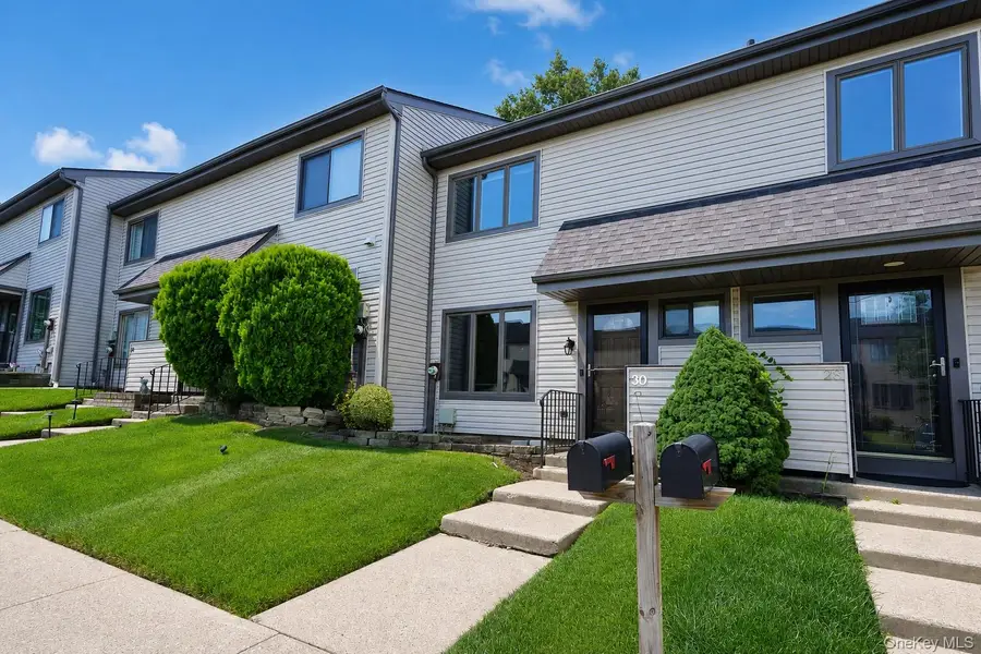 30 Hemlock Court, Staten Island, NY 10309 - #2
