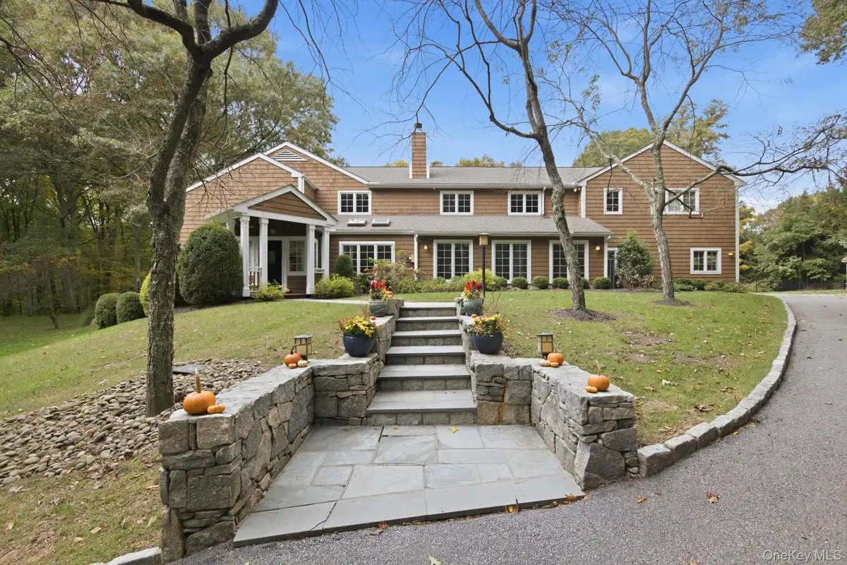 320 Saw Mill River Road, Yorktown Heights, NY 10598 - #1