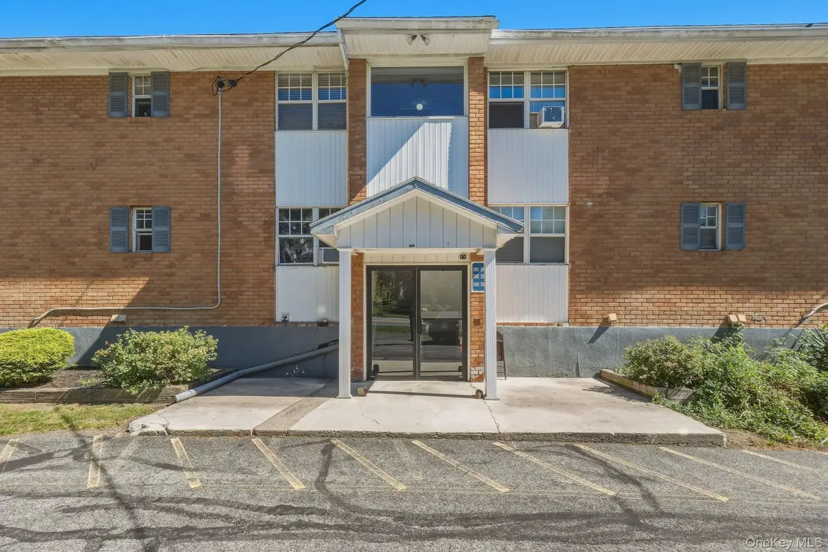 2301 Barclay Manor #23A, Newburgh, NY 12550 - #1