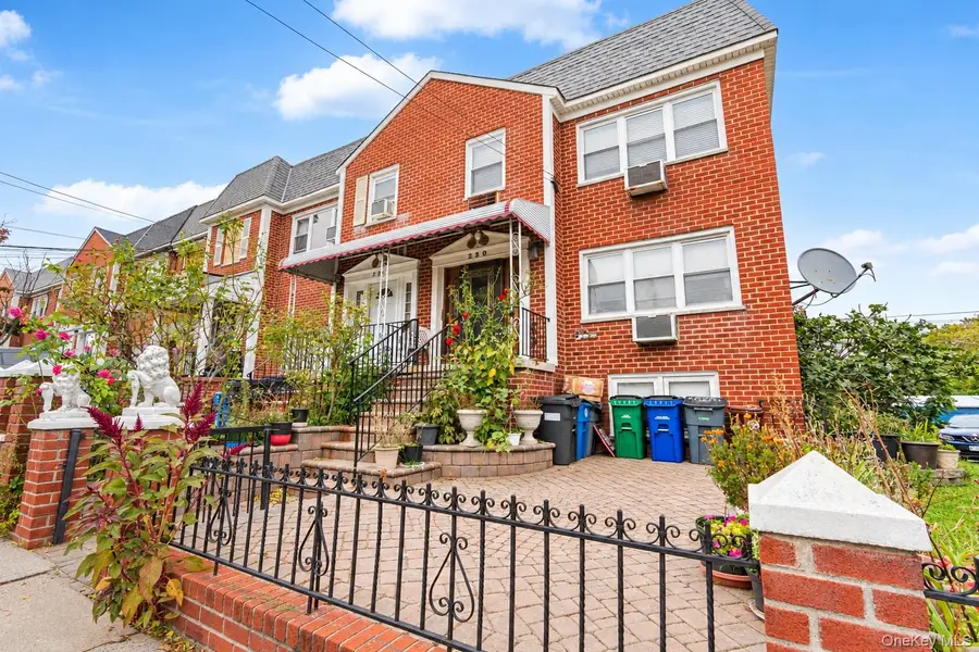 230 Kearney Avenue, Bronx, NY 10465 - #2