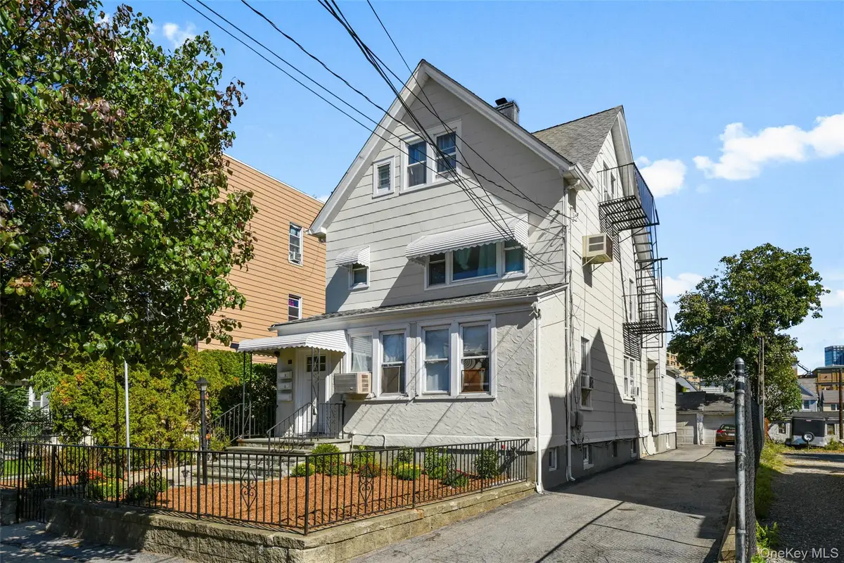 35 Charles Street, New Rochelle, NY 10801 - #1