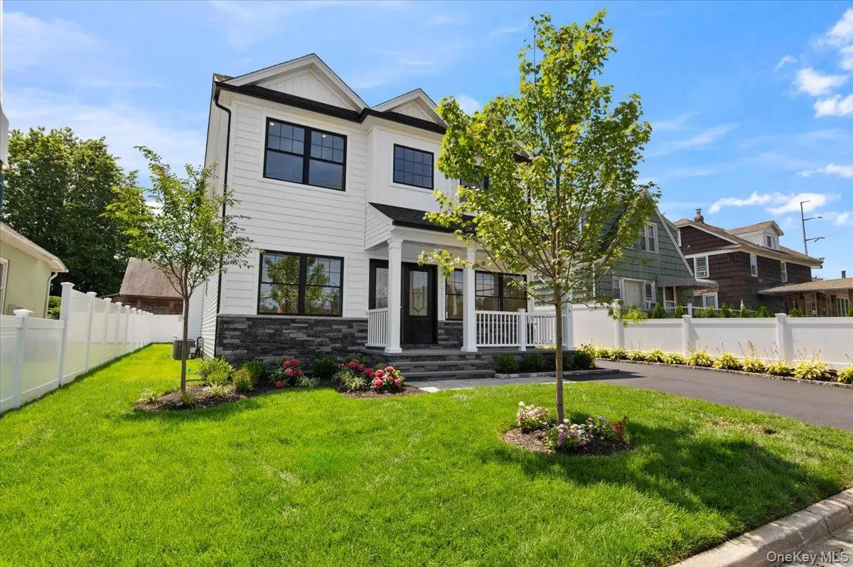 51 Willis Avenue, Syosset, NY 11791 - #1