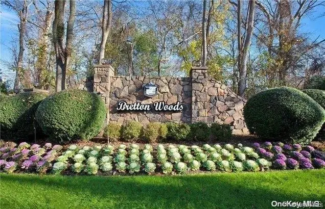 810 Woodland Court, Coram, NY 11727 - #2