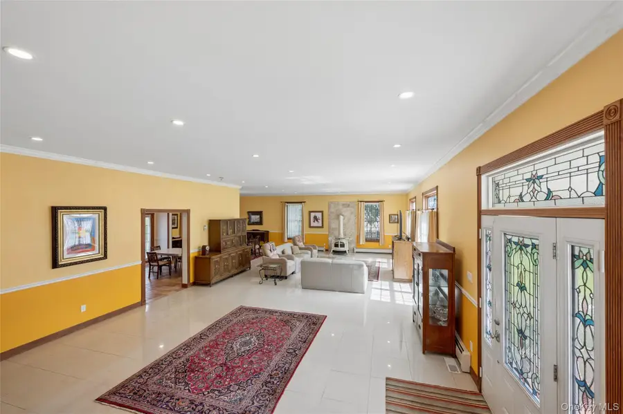 471 Southport Street, Ronkonkoma, NY 11779 - #2