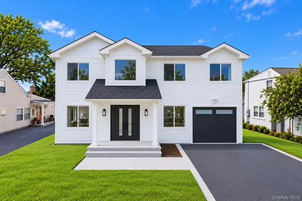 2337 Westley Road, Westbury, NY 11590