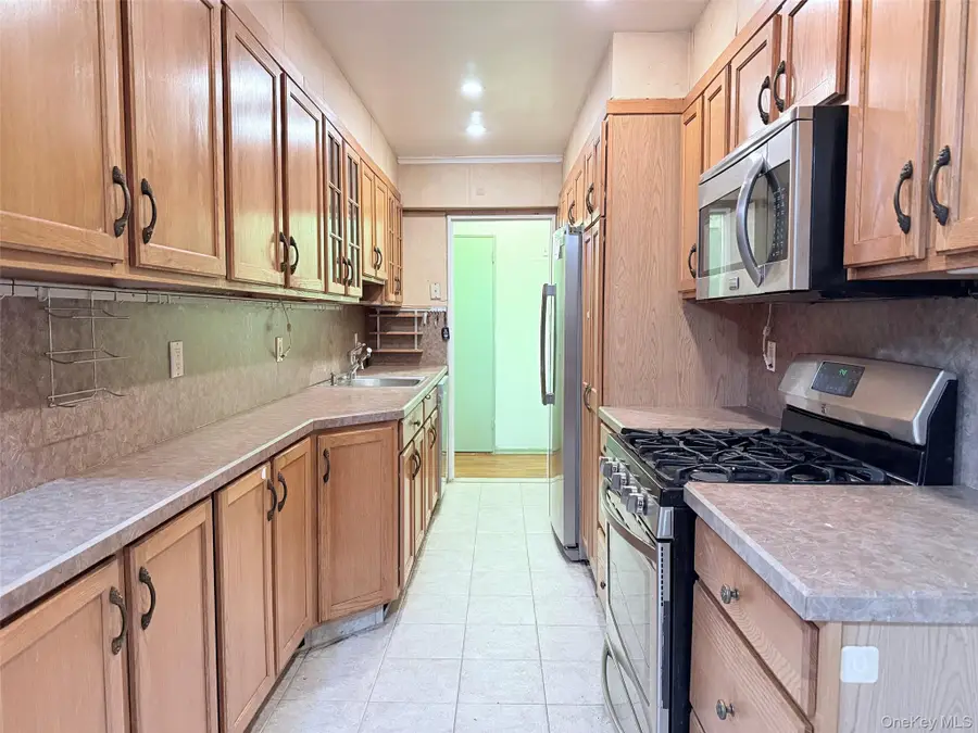 83-30 98 Street #1A, Woodhaven, NY 11421 - #3