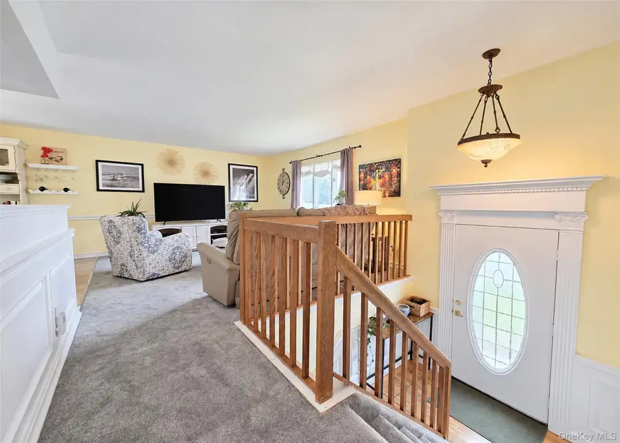 167 Glenmere Way, Holbrook, NY 11741 - #2
