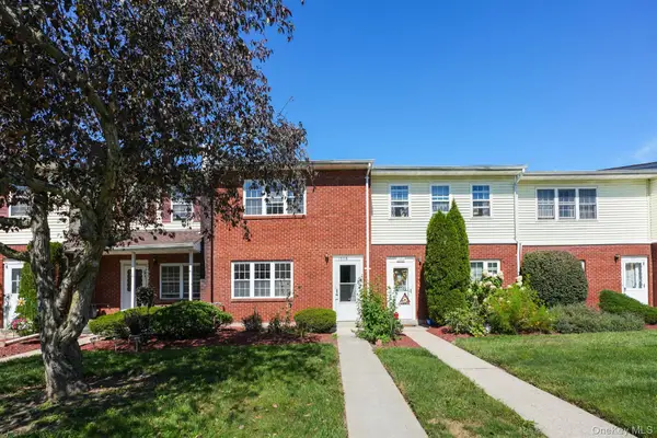 276 Temple Hill Road #1305, New Windsor, NY 12553
