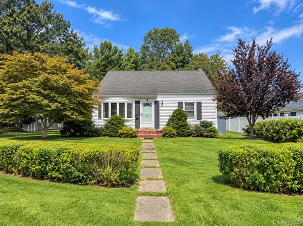 411 Howells Road, Bay Shore, NY 11706