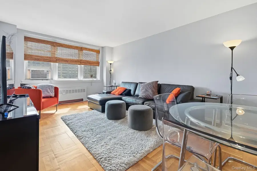 60 Knolls Crescent #10L, Bronx, NY 10463 - #3
