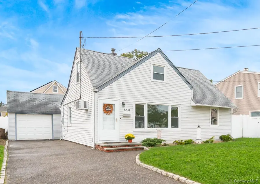 2230 Beech Street, Wantagh, NY 11793 - #2