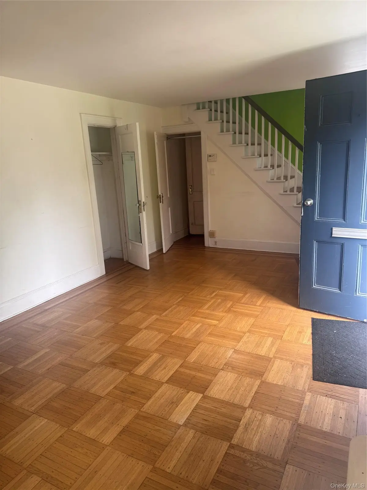 89 N Bergen Place, Freeport, NY 11520 - #1
