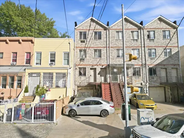 2050 Arthur Avenue, Bronx, NY 10457
