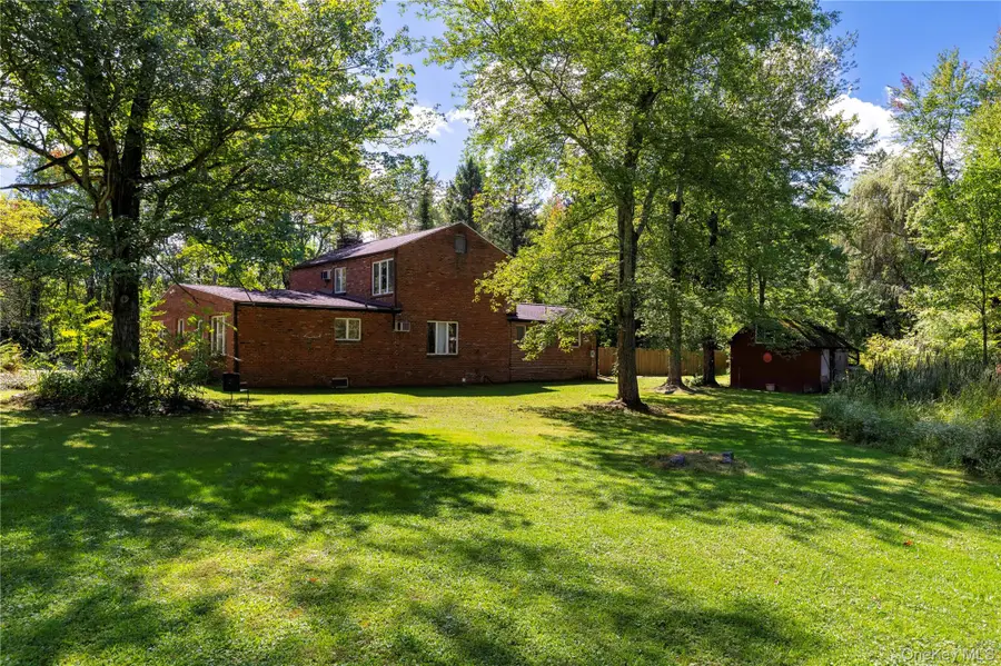 15 Storybook Lane, Pleasant Valley, NY 12569 - #2