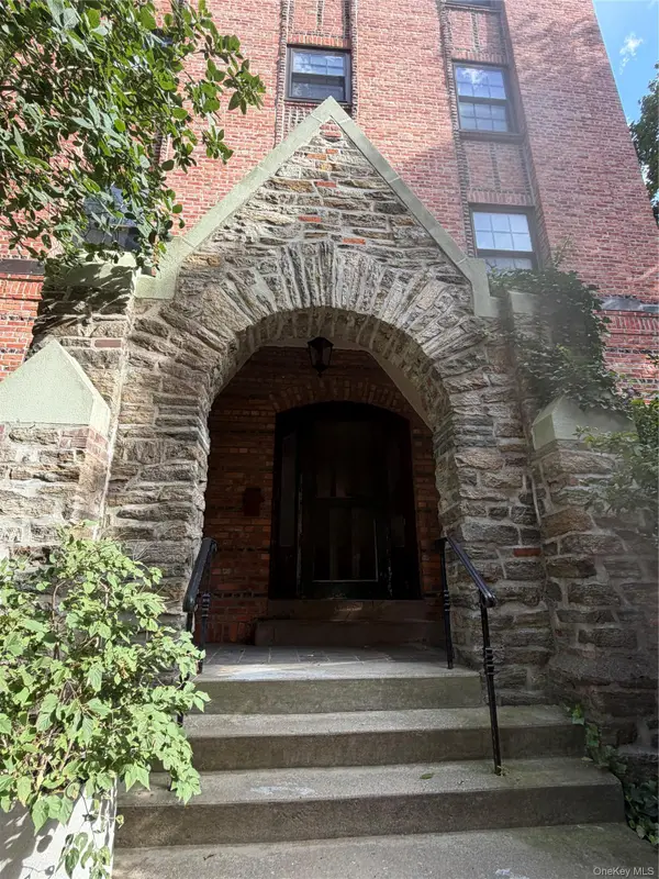 828 Bronx River Road #1AD, Bronxville, NY 10708