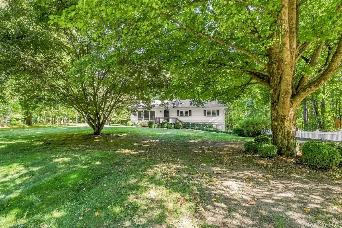 7 Durmo Road, New Paltz, NY 12561 - #1