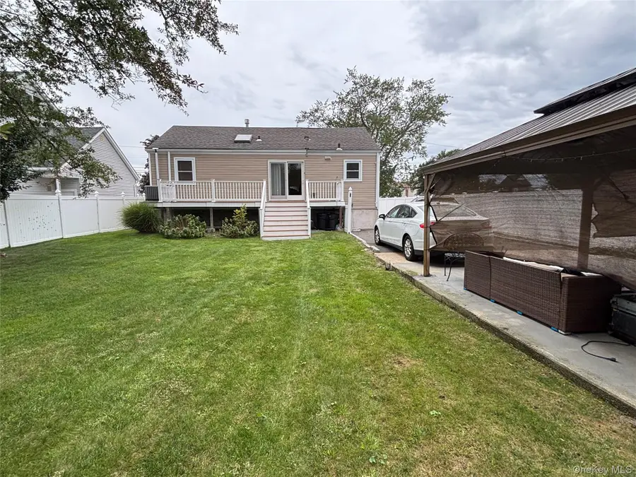 120 Lincoln Place, Massapequa, NY 11758 - #3