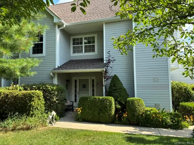 208 Erik Drive, East Setauket, NY 11733 - #2