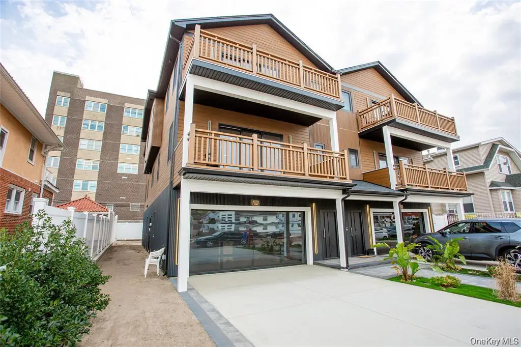 622 W Penn Street, Long Beach, NY 11561 - #1