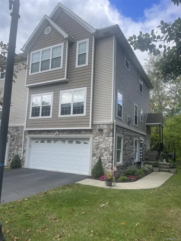 2 Seeley Bull Street, Monroe, NY 10950
