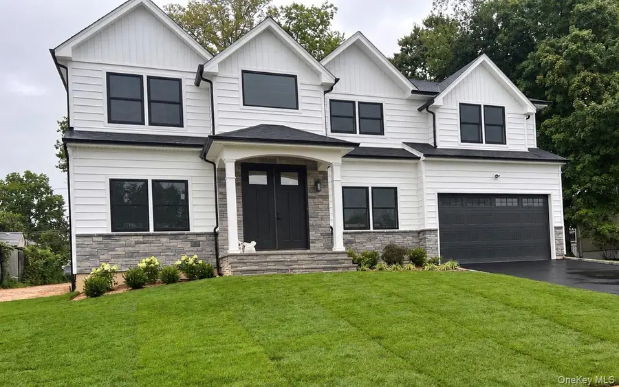 7 Otsego Place, Jericho, NY 11753 - #3