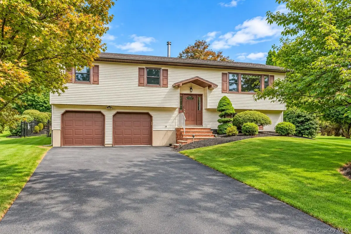 4 Letts Circle, Monroe, NY 10950 - #1