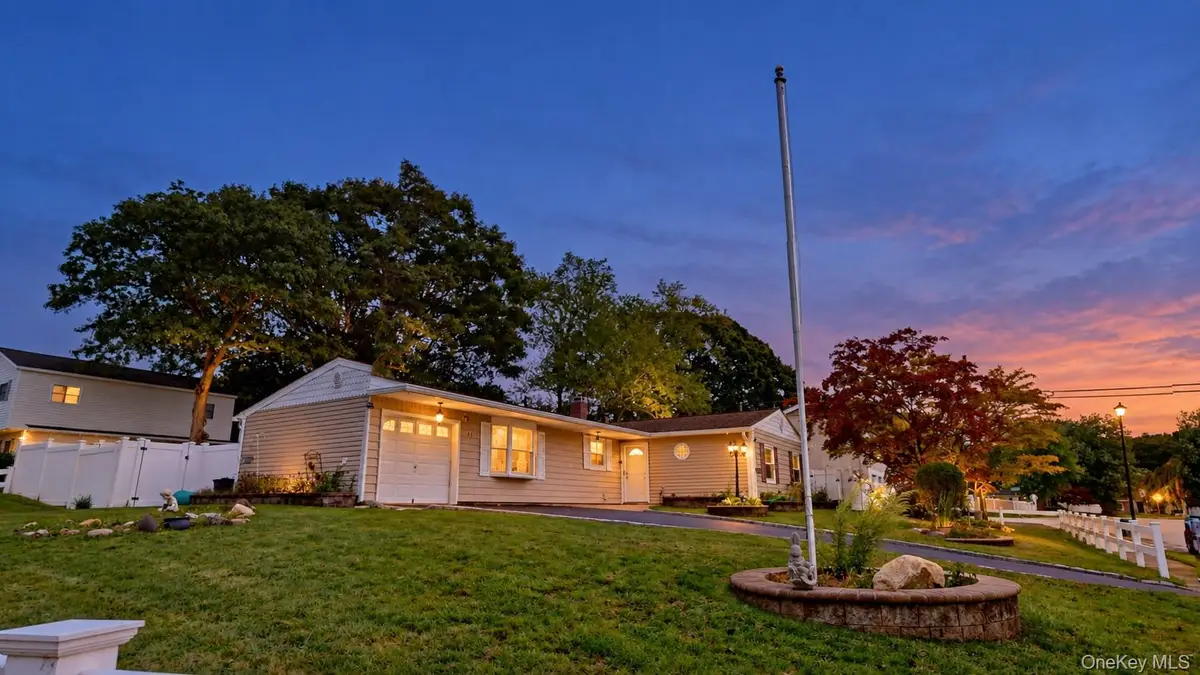 41 Campus Drive, Farmingville, NY 11738 - #1