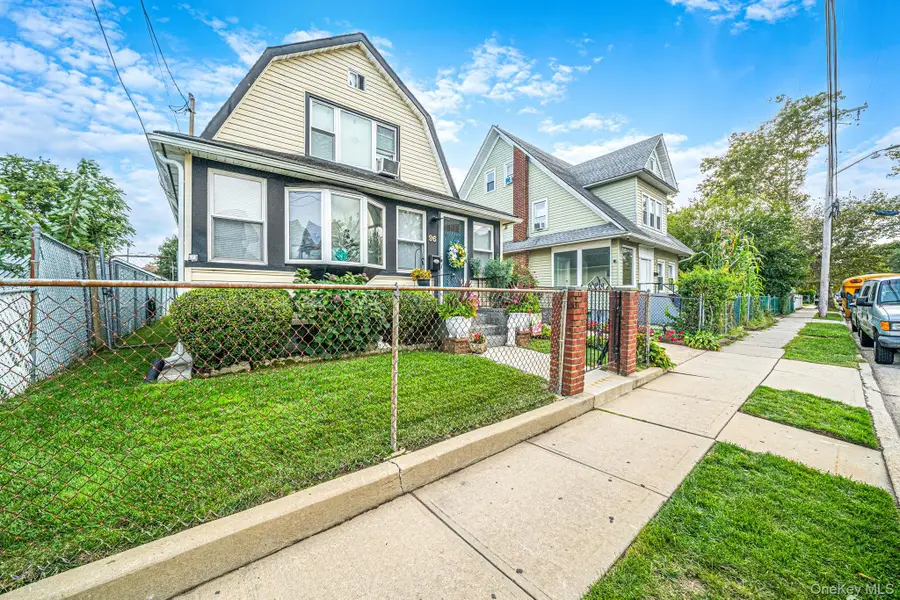 96 Van Cott Avenue, Hempstead, NY 11550 - #2
