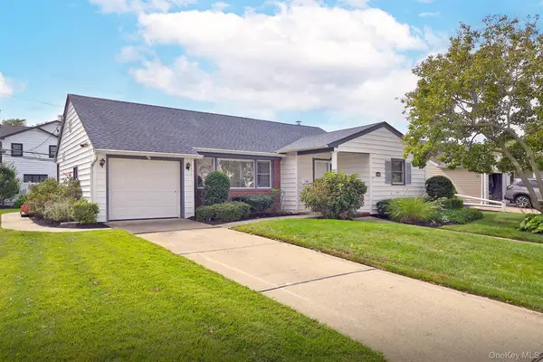 3566 Anita Lane, Wantagh, NY 11793