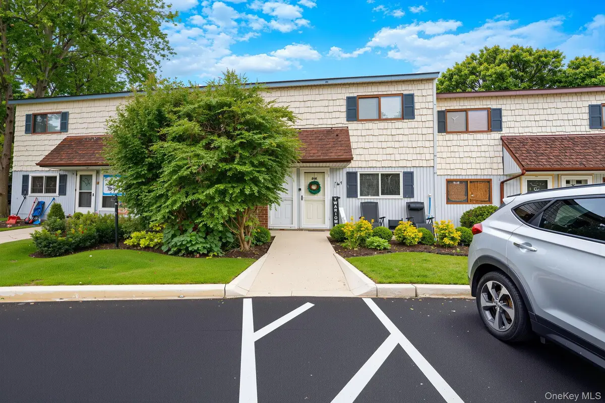 167 Pointe Circle N #167, Coram, NY 11727 - #1