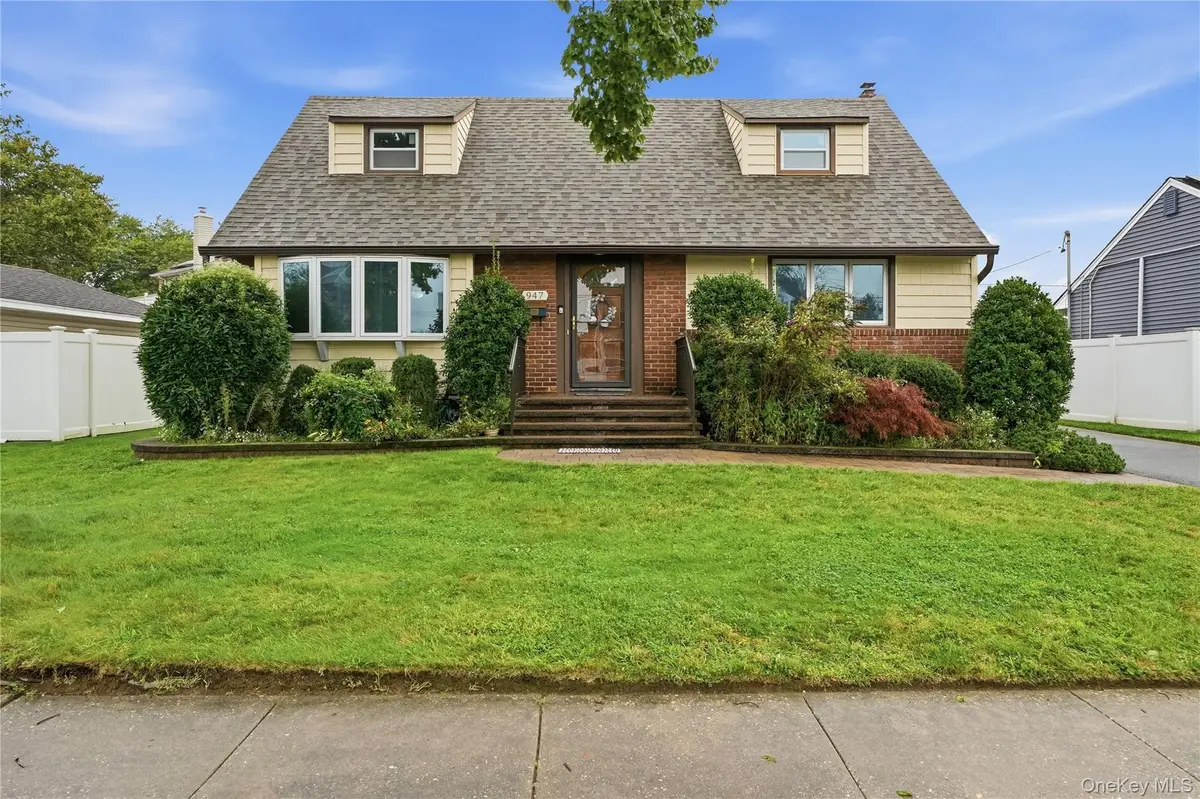 947 White Birch Lane, Wantagh, NY 11793 - #1
