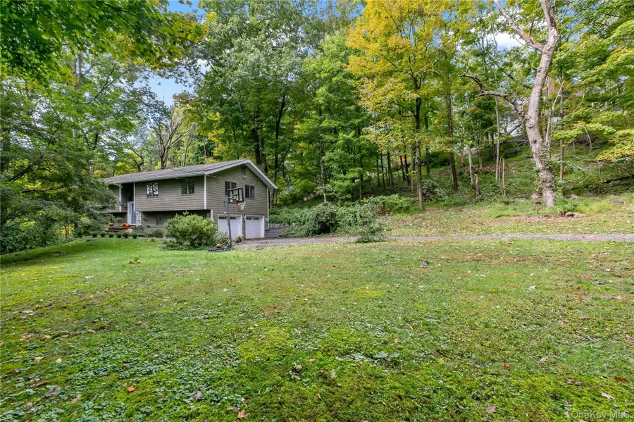 999 Cliff Avenue, Yorktown Heights, NY 10598 - #2