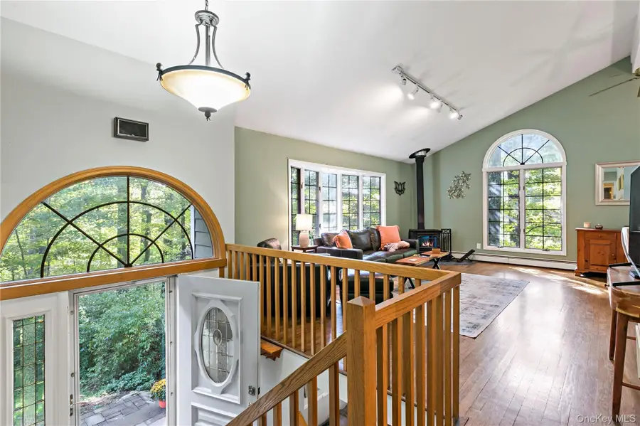 999 Cliff Avenue, Yorktown Heights, NY 10598 - #3