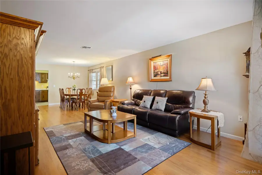 152 Revere Drive, Sayville, NY 11782 - #3