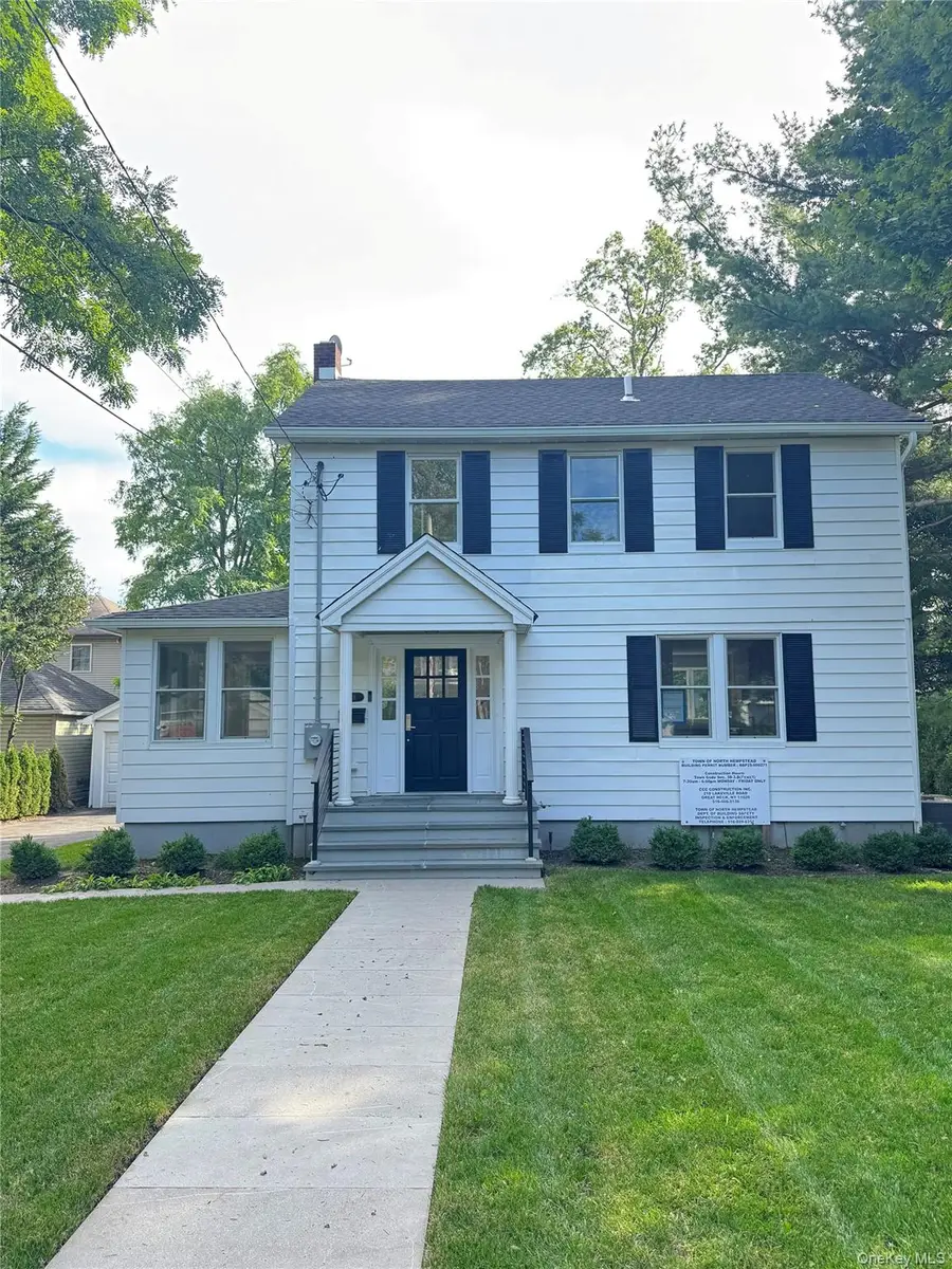 118 Willow Street, Roslyn Heights, NY 11577 - #2