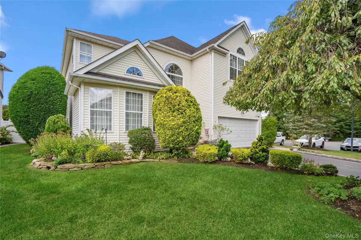 107 Hazelnut Court, Melville, NY 11747 - #1