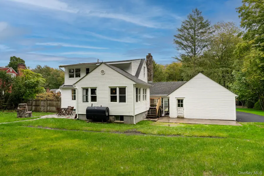 16 Forest Avenue, Cortlandt Manor, NY 10567 - #3
