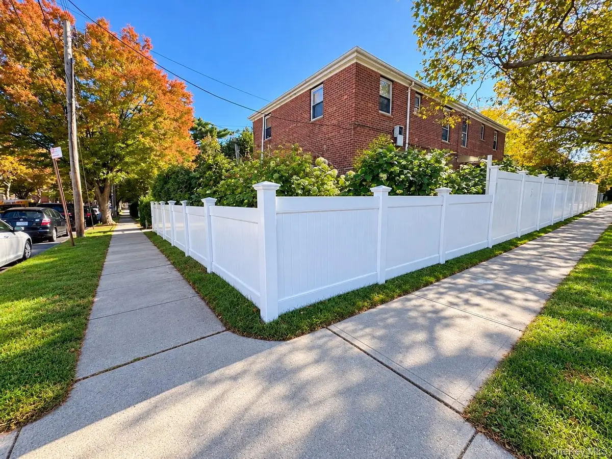 160-06 75th Rd Fesh Meadow #3, Fresh Meadows, NY 11366 - #1