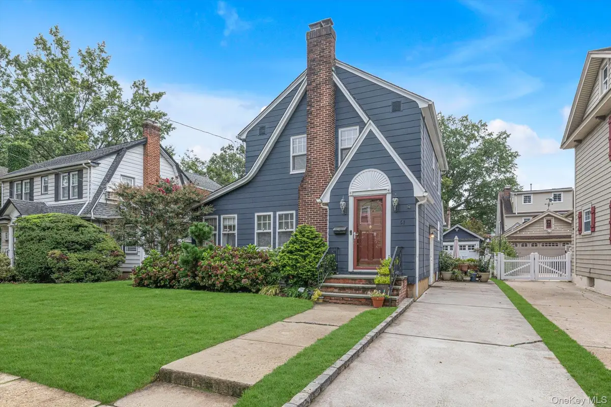 91 Geranium Avenue, Floral Park, NY 11001 - #1