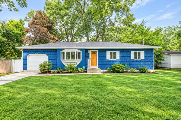45 Spruce Street, Selden, NY 11784